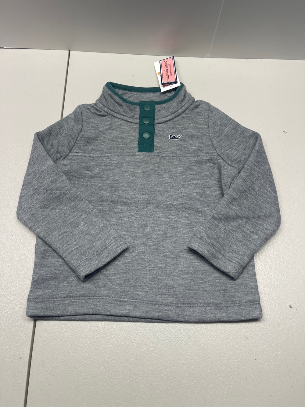 Vineyard Vines Gray Long-Sleeve Pullover with Green Trim - Kids. NEW